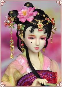 古装女成人玩偶视频大全,古装女玩偶风情万种视频集锦