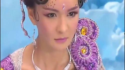 胡蝶变成人形了吗视频,探寻神秘变身之谜