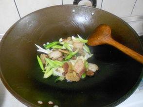 成人吃辣椒视频,成人辣椒食量对决，谁才是辣味王者？